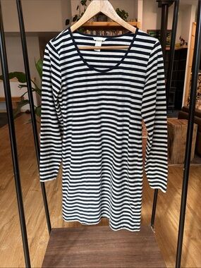 H&M Black and White Striped Long Sleeve Mini Dress